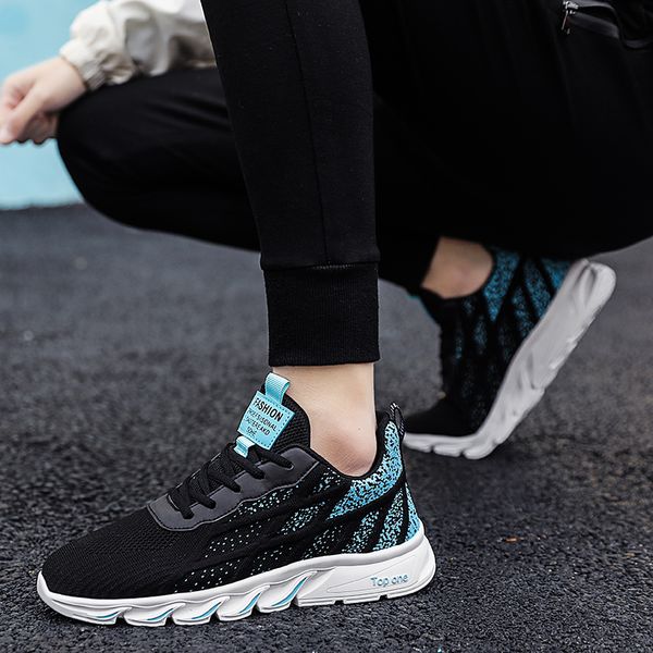 men breathable mesh shoes summer gradients triple black fashion jogging sports mens trainers stylist sneakers size
men breathable mesh shoes summer gradients triple black fashion jogging sports mens trainers stylist sneakers size