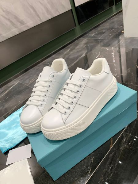 luxury shoes casual fashion designer thick bottomed women's famous brand quality, Black
luxury shoes casual fashion designer thick bottomed women's famous brand quality, Black