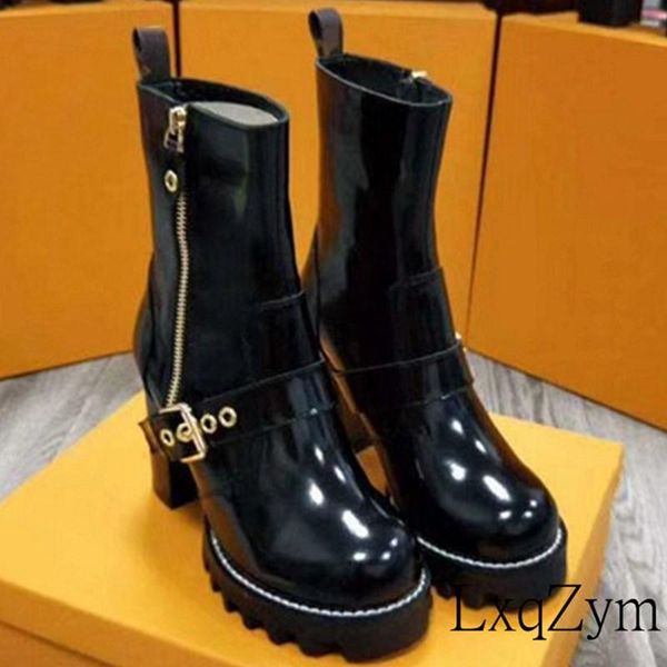 boots shiny patent leather platform women ankle side zipper high heels lady fashion solid black cowhide female shoes
boots shiny patent leather platform women ankle side zipper high heels lady fashion solid black cowhide female shoes