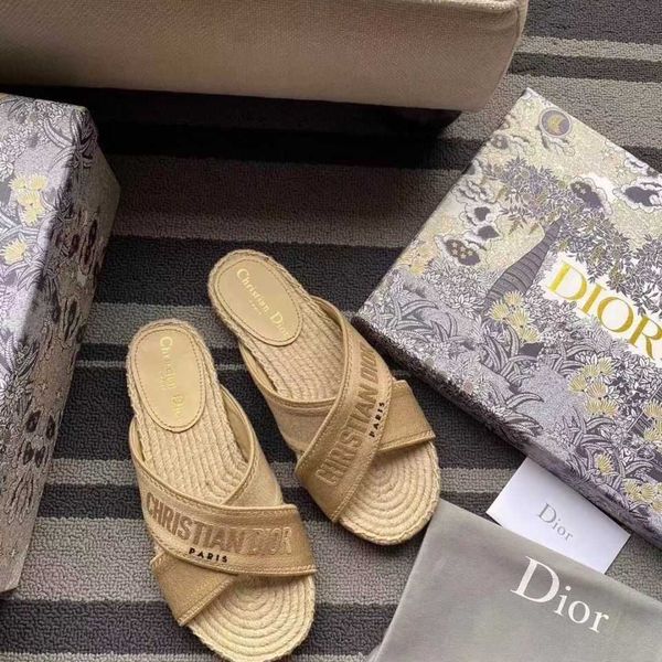 slipper 2020 new leisure laohua embroidered fisherman's shoes one legged lazy shoes flat bottomed straw cross belt half slipper women&#, Black
slipper 2020 new leisure laohua embroidered fisherman's shoes one legged lazy shoes flat bottomed straw cross belt half slipper women&#, Black