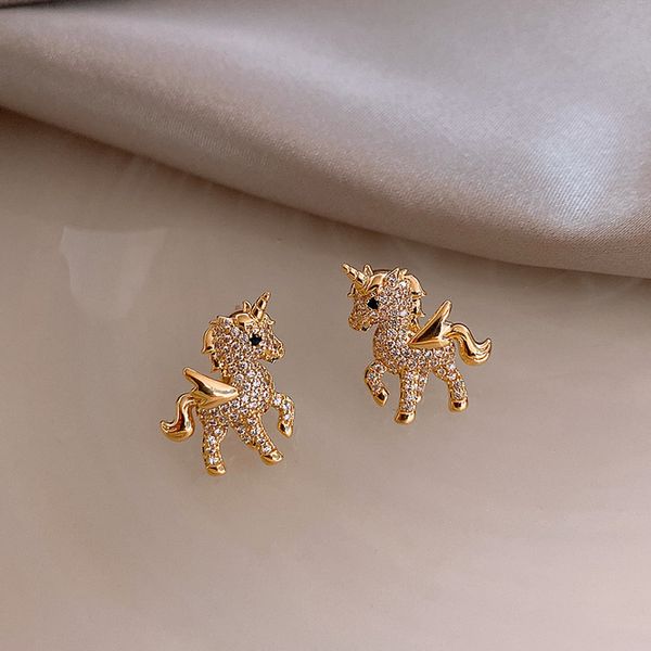 18k gold plated luxury brand designers unicorn letters stud clip chain geometric famous women geometry crystal rhinestone pearl earring wedd, Golden;silver
18k gold plated luxury brand designers unicorn letters stud clip chain geometric famous women geometry crystal rhinestone pearl earring wedd, Golden;silver