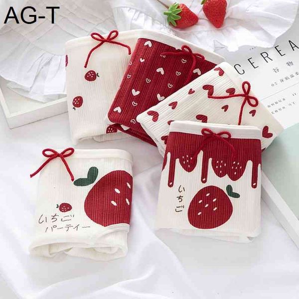 love strawberry underpants female antibacterial student cotton crotch breathable girl middle waist triangle shorts, Black;pink
love strawberry underpants female antibacterial student cotton crotch breathable girl middle waist triangle shorts, Black;pink