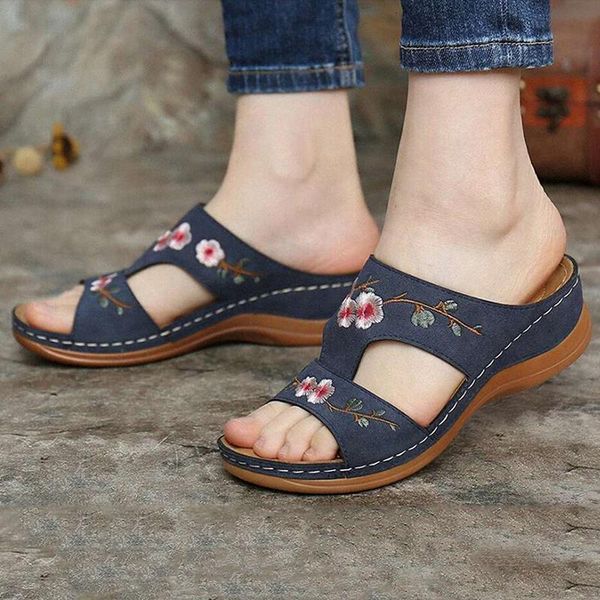 slippers summer large size wedge heel european american fashion solid color breathable one-line viscose ogq4, Black
slippers summer large size wedge heel european american fashion solid color breathable one-line viscose ogq4, Black