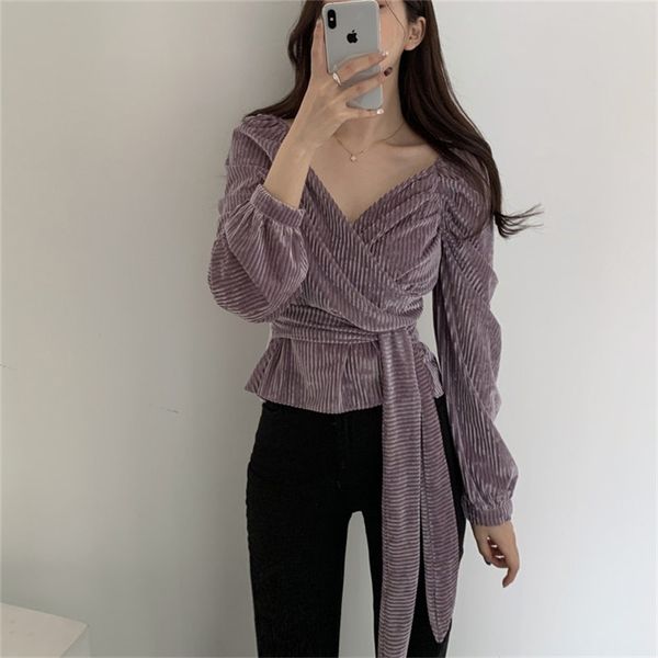 chic v-neck lace-up high waist solid gentle office lady streetwear all match slim women stylish shirts 210525, White
chic v-neck lace-up high waist solid gentle office lady streetwear all match slim women stylish shirts 210525, White