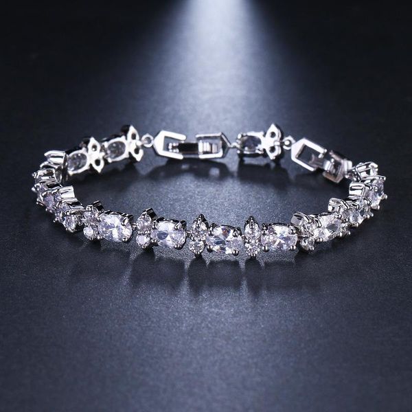 charm bracelets orztoon vintage geometry shine zircon for women light luxury silver color bracelet trendy female jewelry party gift, Golden;silver
charm bracelets orztoon vintage geometry shine zircon for women light luxury silver color bracelet trendy female jewelry party gift, Golden;silver