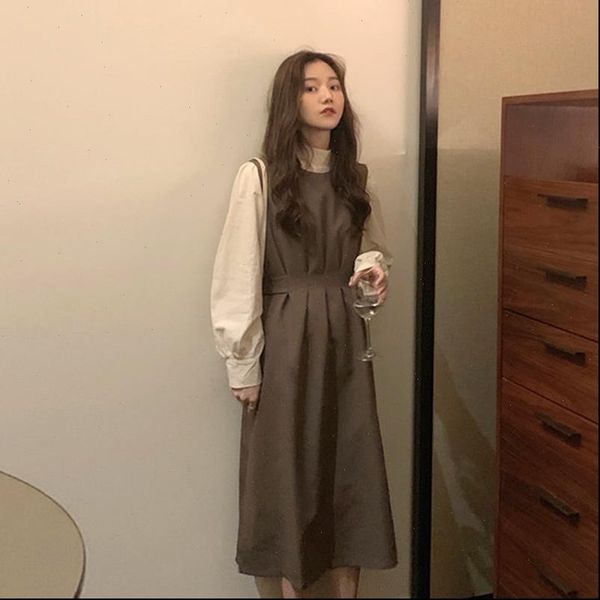 women tracksuits autumn vintage high waist preppy style brace strap a line pleated dress long sleeve blouse shirt, Gray
women tracksuits autumn vintage high waist preppy style brace strap a line pleated dress long sleeve blouse shirt, Gray