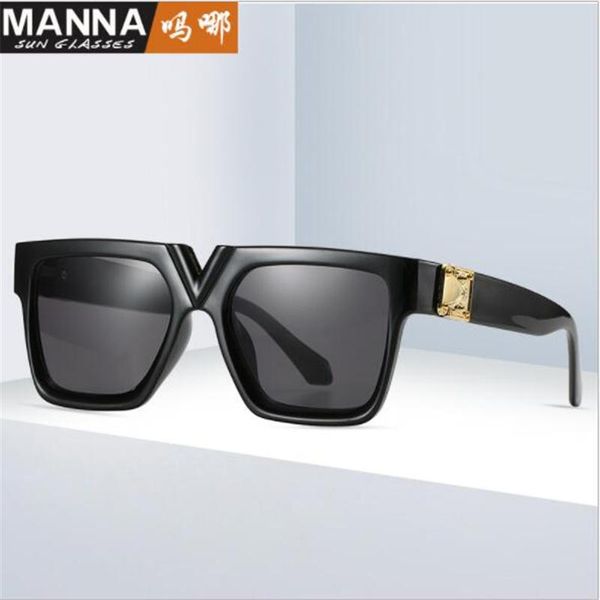 men's and women's fashion sunglasses square glasses good quality anti-sunlight color mirror, White;black
men's and women's fashion sunglasses square glasses good quality anti-sunlight color mirror, White;black