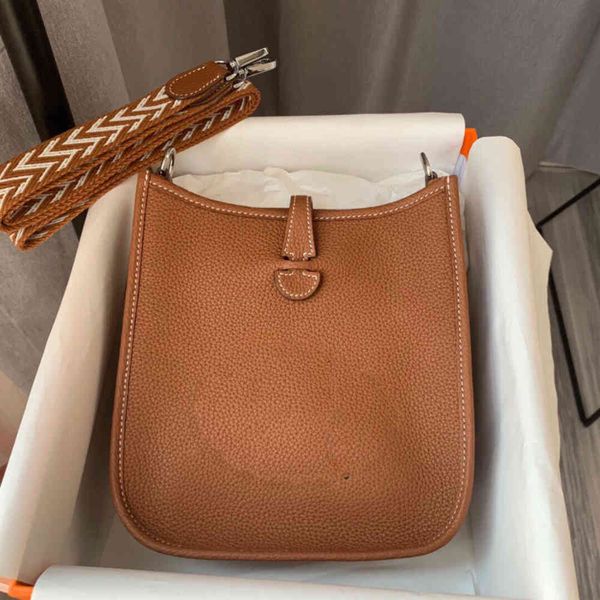 luxurys purses cowhide bags evelyne wallet pure girl clutch backpack crossbody designers shoulder 2021 leather women
luxurys purses cowhide bags evelyne wallet pure girl clutch backpack crossbody designers shoulder 2021 leather women