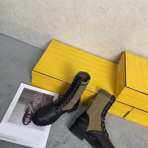 luxury designer women's half boots for winter chunky high heels are classic brown with markings from wholesalers in china a82, Black
luxury designer women's half boots for winter chunky high heels are classic brown with markings from wholesalers in china a82, Black