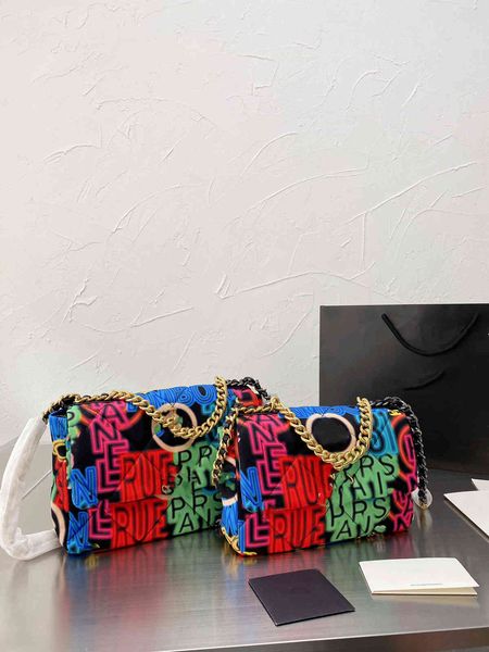 high-endflap bag summer season color cloth fluorescent overall modelling continuation of the classic elements, and more particularly small
high-endflap bag summer season color cloth fluorescent overall modelling continuation of the classic elements, and more particularly small