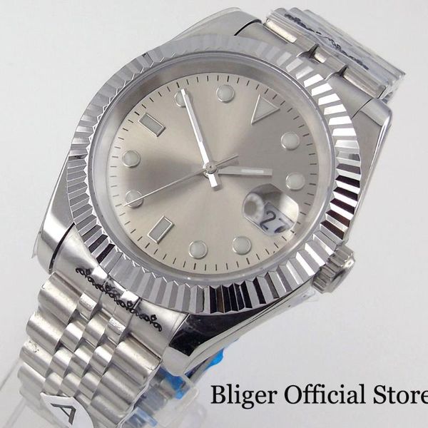 wristwatches sunburst grey dial automatic men watch 21 jewels miyota 8215 fluted bezel jubilee band green luminous hand, Slivery;brown
wristwatches sunburst grey dial automatic men watch 21 jewels miyota 8215 fluted bezel jubilee band green luminous hand, Slivery;brown