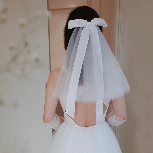 bridal veils whiter double layer mesh tulle solid color women short wedding veil with hairp ribbon edge center cascade bride party headpiece, Black
bridal veils whiter double layer mesh tulle solid color women short wedding veil with hairp ribbon edge center cascade bride party headpiece, Black