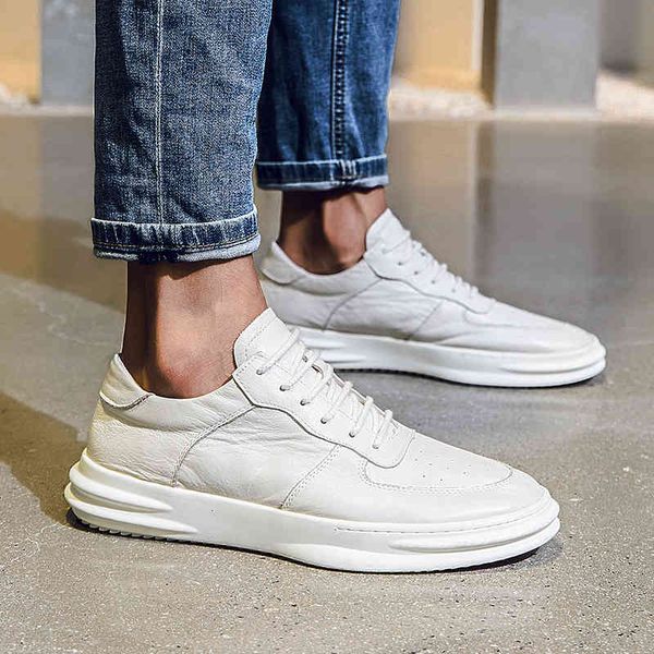 dress shoes men's trendy casual leather wild fashion soft sole men black white p914
dress shoes men's trendy casual leather wild fashion soft sole men black white p914