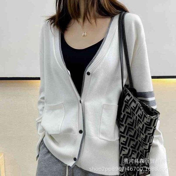 2021 new tb knitted cardigan women's loose thin sweater spring and autumn medium long large wool coat women, Black
2021 new tb knitted cardigan women's loose thin sweater spring and autumn medium long large wool coat women, Black