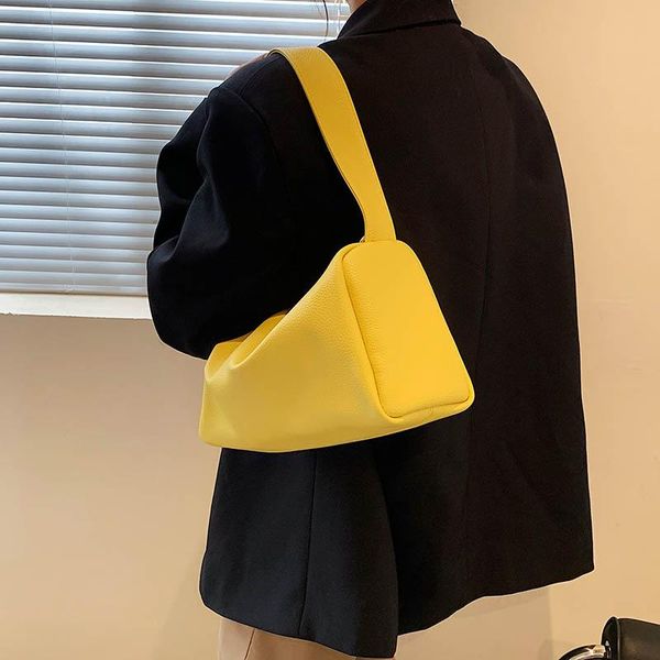 evening bags 2021 luxury shoulder fashion large capacity ladies handbag pu leather retro leisure travel messenger
evening bags 2021 luxury shoulder fashion large capacity ladies handbag pu leather retro leisure travel messenger