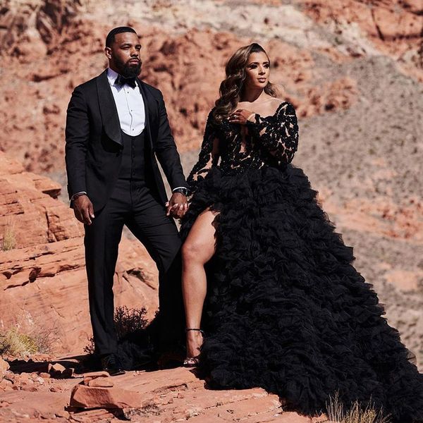robe de soirée de mariage black prom dress a line ruffles train slit long sleeves lace african evening party gowns
robe de soirée de mariage black prom dress a line ruffles train slit long sleeves lace african evening party gowns