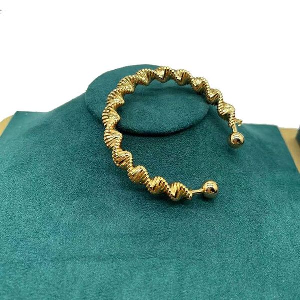 1pcs copper arabic bangles dubai bracelets bangles for ladies with charm ethiopian african gold bracelets&bangles bridal, Black
1pcs copper arabic bangles dubai bracelets bangles for ladies with charm ethiopian african gold bracelets&bangles bridal, Black