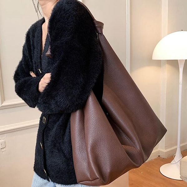 evening bags half moon korean style middle shoulder bag pu leather four color lady handbag for women 2021 solid female
evening bags half moon korean style middle shoulder bag pu leather four color lady handbag for women 2021 solid female
