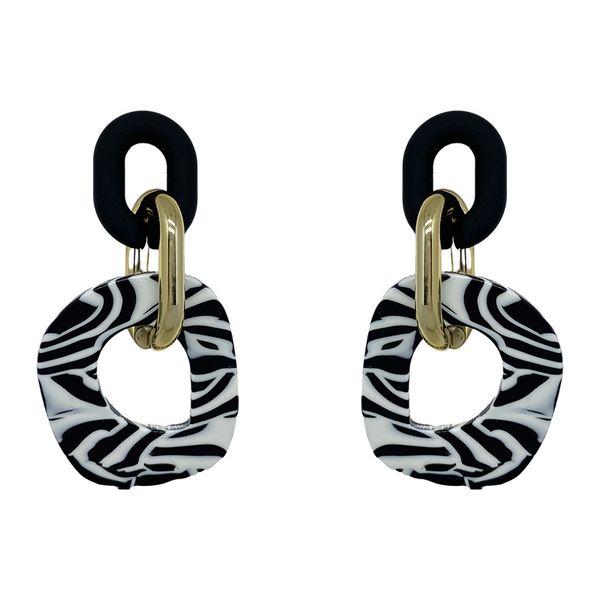 hoop huggie european and american atmospheric silver needle hypoallergenic exaggerated earrings temperament net red black, Golden;silver
hoop huggie european and american atmospheric silver needle hypoallergenic exaggerated earrings temperament net red black, Golden;silver