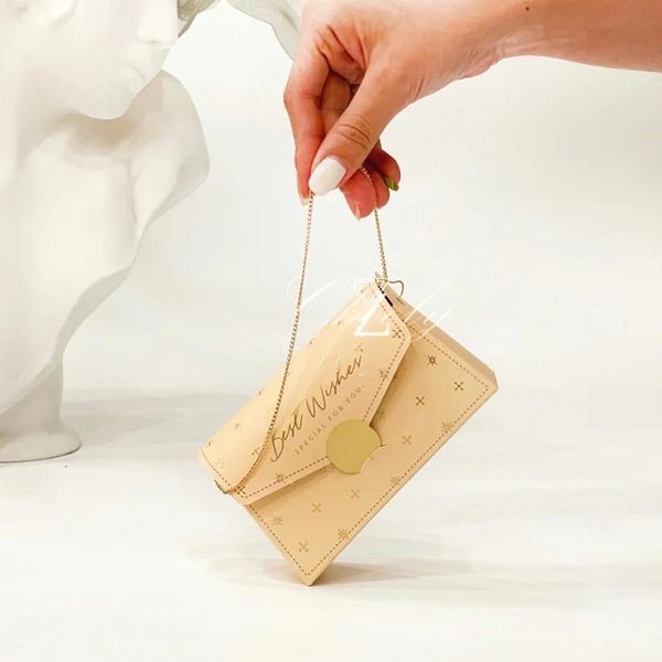 gift wrap chic elegant wedding favors candy chocolate box champagne flap bags with gold metal chain for bridal shower decorations
gift wrap chic elegant wedding favors candy chocolate box champagne flap bags with gold metal chain for bridal shower decorations