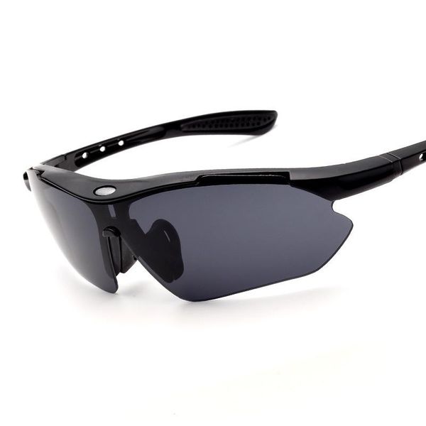outdoor eyewear sunglasses sports parkour men's and women's glasses for riding trendy
outdoor eyewear sunglasses sports parkour men's and women's glasses for riding trendy