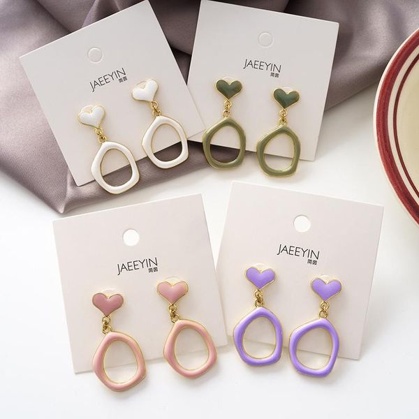 stud jaeeyin 2021 trendy giorgio morandi color hollow geometric circle shape small heart enamel earrings cute gift for teen children, Golden;silver
stud jaeeyin 2021 trendy giorgio morandi color hollow geometric circle shape small heart enamel earrings cute gift for teen children, Golden;silver