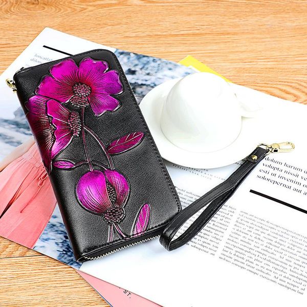 wallets women's leather wallet 2021 style multi-functional long embossed handbag, Red;black
wallets women's leather wallet 2021 style multi-functional long embossed handbag, Red;black