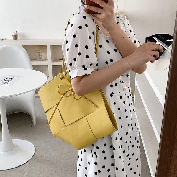 evening bags women's bucket bag personality fashion female shoulder summer young ladies shopper handbag suitable for appointment shoppi
evening bags women's bucket bag personality fashion female shoulder summer young ladies shopper handbag suitable for appointment shoppi