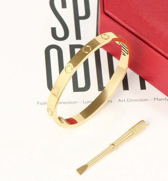 no box diamond bracelet for woman retro style fashion lover bracelet brass plating gold bracelet jewelry for gift, Black
no box diamond bracelet for woman retro style fashion lover bracelet brass plating gold bracelet jewelry for gift, Black