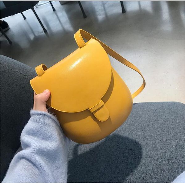 new arrivals genuine leather pouch cloud designer ladies crossbody shoulder bag handbag 420
new arrivals genuine leather pouch cloud designer ladies crossbody shoulder bag handbag 420