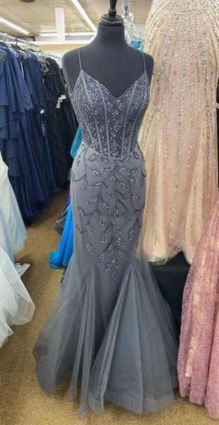 grey long prom dress mermaid tulle beaded floor length sleeveless party gown tailor made plus size available, Black
grey long prom dress mermaid tulle beaded floor length sleeveless party gown tailor made plus size available, Black