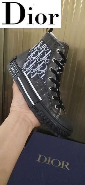 sneakers lace-ups women and men designer loafers boots moccasins buckles luxury dress shoes brand qnt6 
sneakers lace-ups women and men designer loafers boots moccasins buckles luxury dress shoes brand qnt6