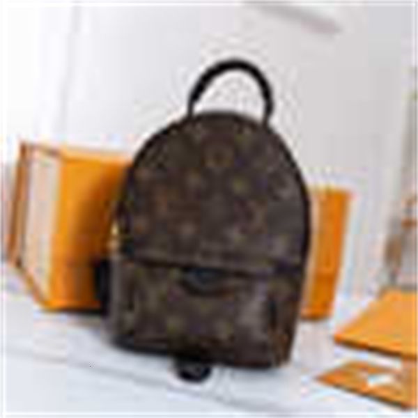 collection oxidized m415629 2020 early spring mini backpack backpacks fashion women shows leather business totes messenger ba
collection oxidized m415629 2020 early spring mini backpack backpacks fashion women shows leather business totes messenger ba