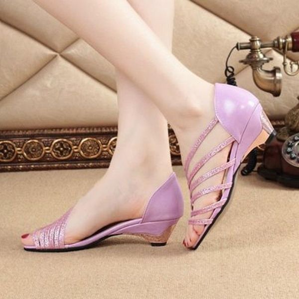 sandals summer style open toe fashion shallow mouth set foot hollow sequined mid-heel ladies sandals., Black
sandals summer style open toe fashion shallow mouth set foot hollow sequined mid-heel ladies sandals., Black