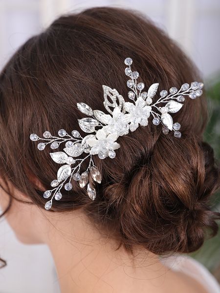Trendy Silver Flower Bride Headdress Rhinestone Headpieces Romantic Women Hair Ornaments Tiara Wedding Accessories For Hair
Trendy Silver Flower Bride Headdress Rhinestone Headpieces Romantic Women Hair Ornaments Tiara Wedding Accessories For Hair