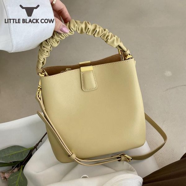 evening bags soft leather bucket bag solid color designer tote women shoulder handbag high capacity casual single crossbody female
evening bags soft leather bucket bag solid color designer tote women shoulder handbag high capacity casual single crossbody female