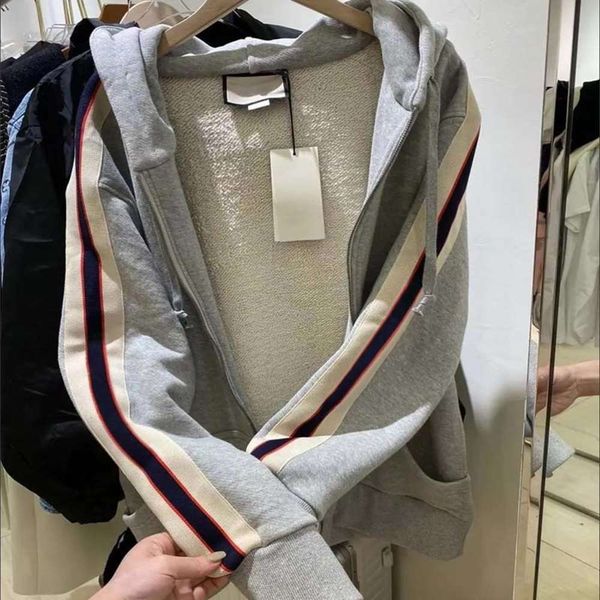 men autumn jacket letter print zipper coat casual hip hop style outdoor contrast color spring loosed fashion stripe clothes, Black;brown
men autumn jacket letter print zipper coat casual hip hop style outdoor contrast color spring loosed fashion stripe clothes, Black;brown