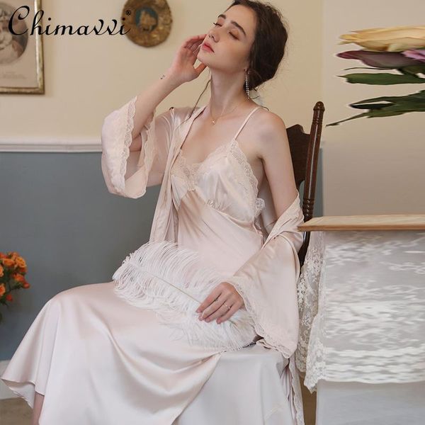 women's sleepwear 2021 spring and summer nightgown two-piece set ice satin lace pajamas loungewear suit pink robe, Black;red
women's sleepwear 2021 spring and summer nightgown two-piece set ice satin lace pajamas loungewear suit pink robe, Black;red