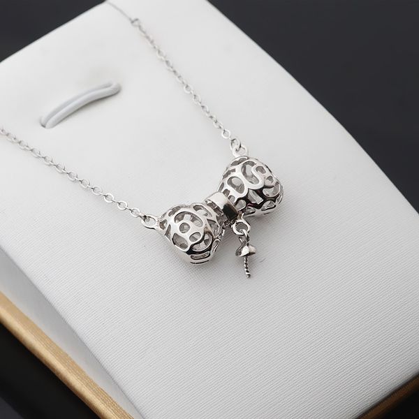 diy pearl accessories support s925 silver necklace women's three-dimensional bow pendant set clavicle chain 332
diy pearl accessories support s925 silver necklace women's three-dimensional bow pendant set clavicle chain 332