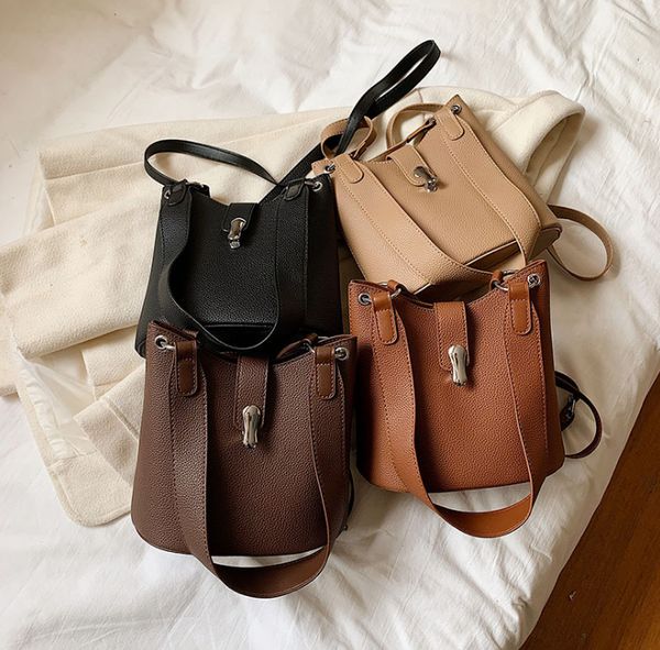 evening bags niche design female autumn/winter bucket bag casual fashion lady messenger handbag
evening bags niche design female autumn/winter bucket bag casual fashion lady messenger handbag