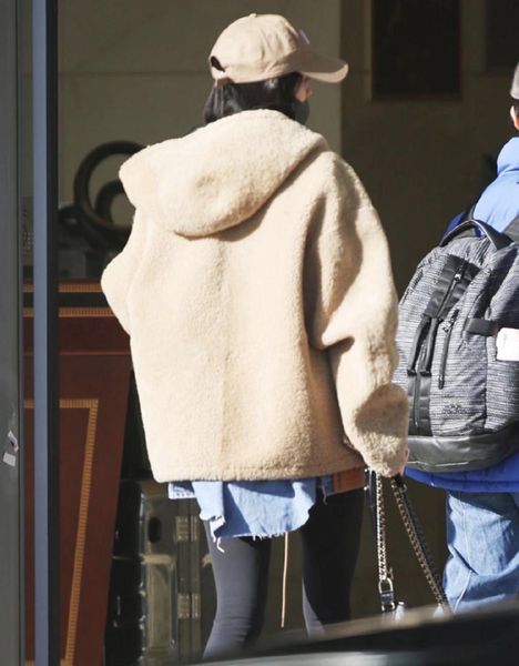 women's wool & blends cozy winter keep warm hairy shaggy faux fur hooded teedy coat streetwear women furry fur oversized jack s450, Black
women's wool & blends cozy winter keep warm hairy shaggy faux fur hooded teedy coat streetwear women furry fur oversized jack s450, Black
