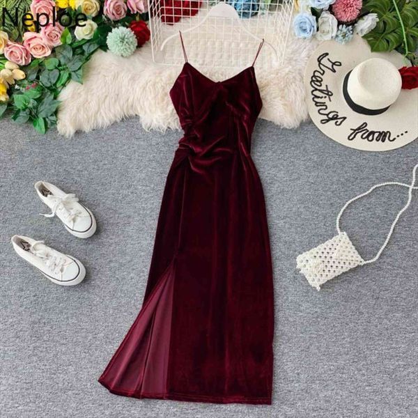 autumn winter dresses retro velet womens tanks spaghetti strap sweet split vestido v neck sleeveless vintage elastic robe, White
autumn winter dresses retro velet womens tanks spaghetti strap sweet split vestido v neck sleeveless vintage elastic robe, White