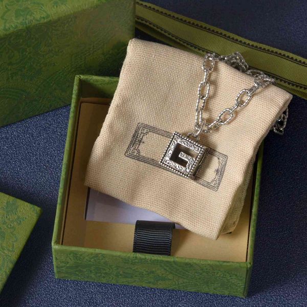 designer jewelry ancient vine pattern hollow out old fashion trend, white necklace for men and women, Silver
designer jewelry ancient vine pattern hollow out old fashion trend, white necklace for men and women, Silver