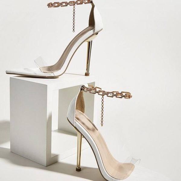 sandals fashion pvc women shoes metal decoratio bling chain crystal pointed toe sweet high heels ladies 2021 summer, Black
sandals fashion pvc women shoes metal decoratio bling chain crystal pointed toe sweet high heels ladies 2021 summer, Black