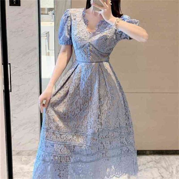 vintage patchwork lace dress for women v neck lantern sleeve high waist long dresses female fashion 210603, Black;gray
vintage patchwork lace dress for women v neck lantern sleeve high waist long dresses female fashion 210603, Black;gray