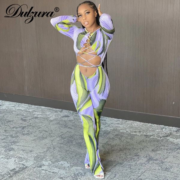 tie dye lace up hollow out bandage women cross flare jumpsuit long sleeve bodycon streetwear 2021 autumn winter, Black;white
tie dye lace up hollow out bandage women cross flare jumpsuit long sleeve bodycon streetwear 2021 autumn winter, Black;white
