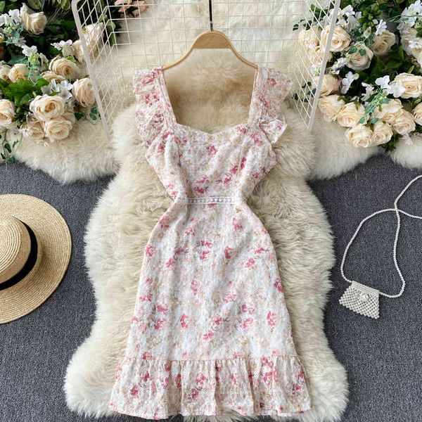 casual dresses french summer women sweet sleeveless ruffles printed hollow out above knee square neck mini ladies bnmc, Black;gray
casual dresses french summer women sweet sleeveless ruffles printed hollow out above knee square neck mini ladies bnmc, Black;gray