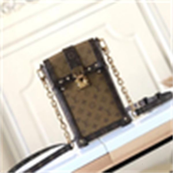 shoulder designer cross luxury m67873 bag m63913 bags trunk vertical clutches chain bag totes handbags body iconic evening handles
shoulder designer cross luxury m67873 bag m63913 bags trunk vertical clutches chain bag totes handbags body iconic evening handles
