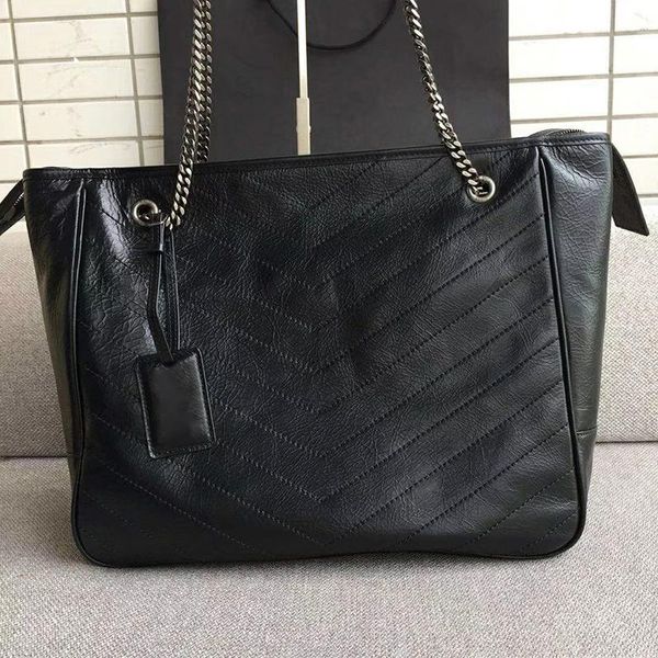 in the latest fashion shopping bags the version still feels good no matter how soft and comfortable according to elegant
in the latest fashion shopping bags the version still feels good no matter how soft and comfortable according to elegant