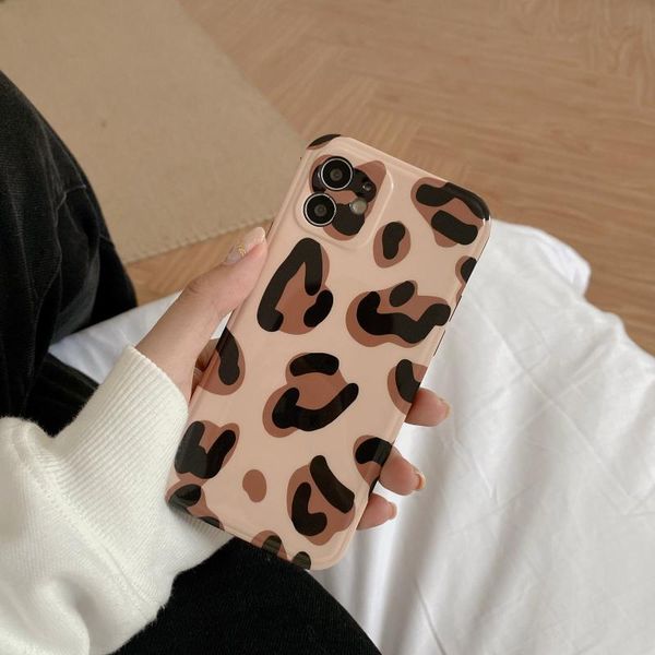 cell phone pouches fashion leopard print cases for 12 pro 11 max 7 8 plus x xr xs se 2021 retro beige soft silicone back cover
cell phone pouches fashion leopard print cases for 12 pro 11 max 7 8 plus x xr xs se 2021 retro beige soft silicone back cover